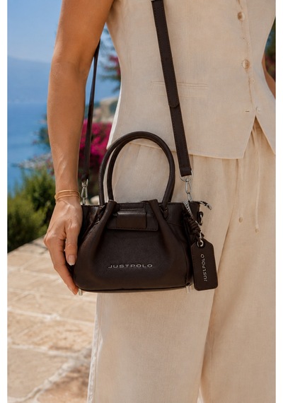 Just Polo Kadın Yeni Sezon Aksesuar Detaylı El Ve Omuz Çantası Ebat : 12 X 21 Cm Shopper Kahverengi
