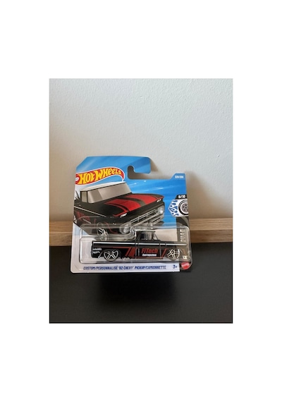 Hot Wheels Custom Personnalise 62 Chevy Pickup Siyah/kırmızı