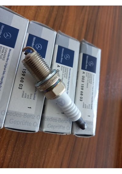 Mercedes W124 W202 W140 W210 W208 M111 Buji 4 Adet 554800436