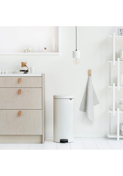 Brabantia Çöp Kutusu 30 Litre Newicon Pedallı Beyaz 111785