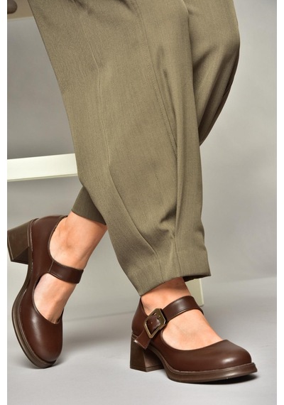 Fox Shoes T820236009 Kahverengi Kalın Topuklu Kadın Ayakkabı Kahverengi