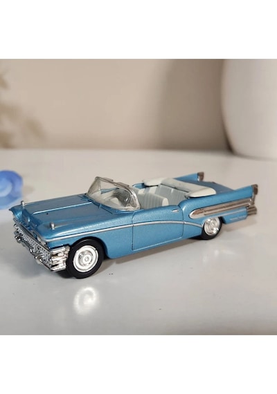 1:43 Ölçekli Lisanslı Metal Retro Amerikan Arabaları - 1958 Buick Cruiser - 10 Cm