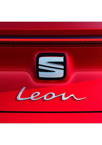 Seat Leon Arka Bagaj Yazısı Nikel