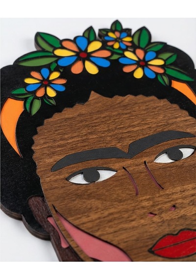 Frida Kahlo Mdf Ahşap Duvar Maskı - Çiçek Taçlı Dekoratif Duvar Sanatı 1