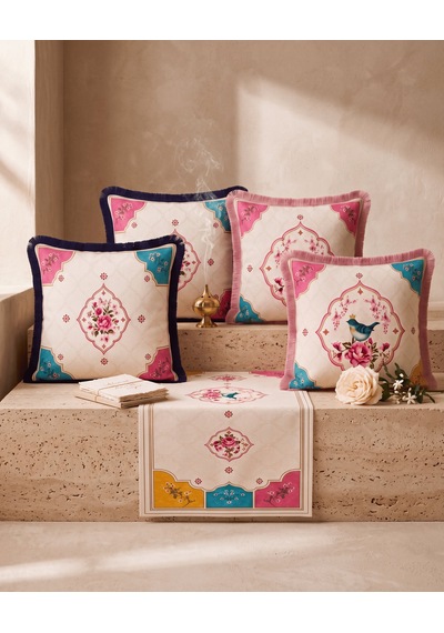 Kuş Ve Çiçek Desenli Runner + 4 Lü Kırlent Kılıfı Kombin Set 45 x 45