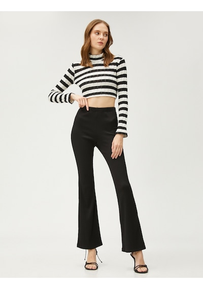 Koton Crop Tişört Uzun Kollu Dik Yaka Siyah Çizgili 3sak50486ek 3SAK50486EK9S9 Siyah Koton Crop Tişört Uzun Kollu Dik Yaka Siyah Çizgili 3sak50486ek 3SAK50486EK9S9 Siyah