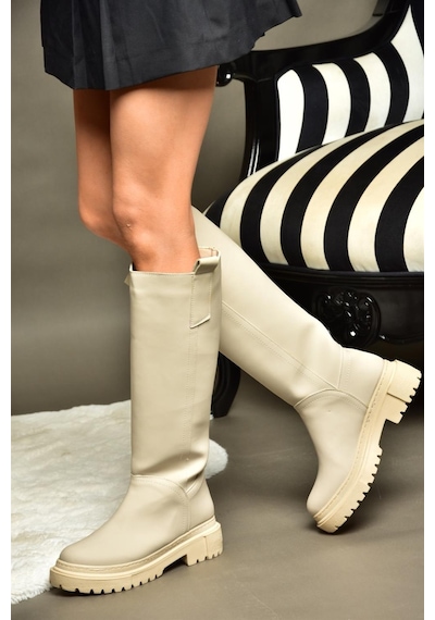 Fox Shoes R973201109 Bej Kalın Tabanlı Kadın Çizme Bej