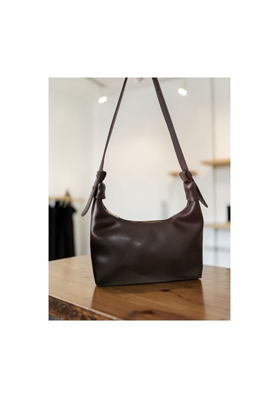 Yumuşak Dokulu Hobo Kadın Omuz Çantası Minimal & Günlük Şık Kullanım Kahverengi