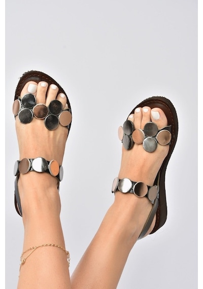 Fox Shoes Siyah Hakiki Deri Kadın Sandalet K374680603