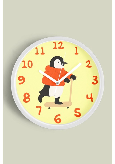Güneş Gözlüklü Kaykay Yapan Sevimli Penguen Çocuk Odası Modern Duvar Saati - 30cm - Önü Camlı Beyaz
