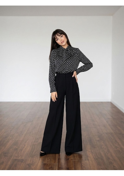 Pera Moda Puantiye Desenli Paris Fularlı Gömlek Siyah - Beyaz