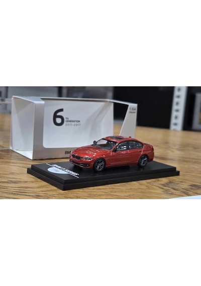 1/64 Bmw F30 Kırmızı - Collector Edition 50 Years Bmw 3 Series