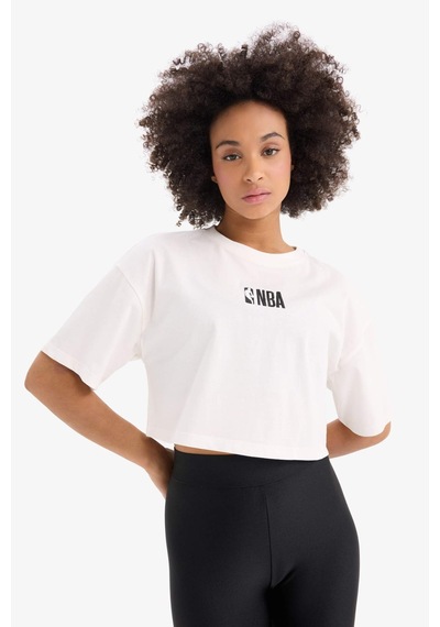 DeFactoFit NBA Wordmark Oversize Geniş Kalıp Bisiklet Yaka Nakış Baskı Sporcu Kısa Kollu Tişört D8799AX25SPER105
