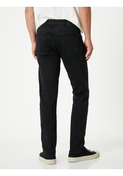 Koton Brad Jean Slim Fit Erkek Kot Pantolon 5WAM40042ID Siyah