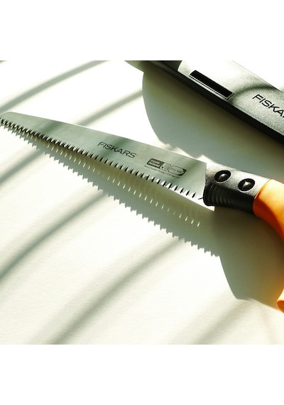 Fiskars Kılıflı Testere 123840