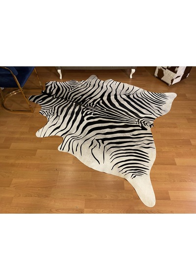 Hakiki Deri Dana Postu Beyaz Zebra Baskılı 195 X 225 Cm - 2261201000051