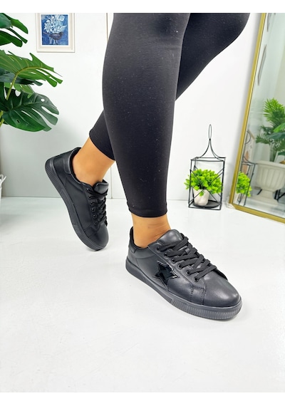Günlük Kadın Sneaker Bağcıklı Yıldız Detaylı Tırtıklı Taban Oval Burunlu Rahat Spor Ayakkabı 602 Siyah Günlük Kadın Sneaker Bağcıklı Yıldız Detaylı Tırtıklı Taban Oval Burunlu Rahat Spor Ayakkabı 602 Siyah