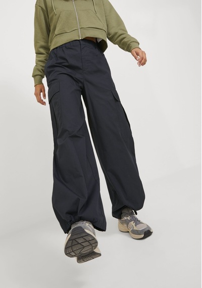 Jack & Jones Kadin Fonksiyonel Cepli Kargo Pantolon - Yoko 12224655 Black Krem