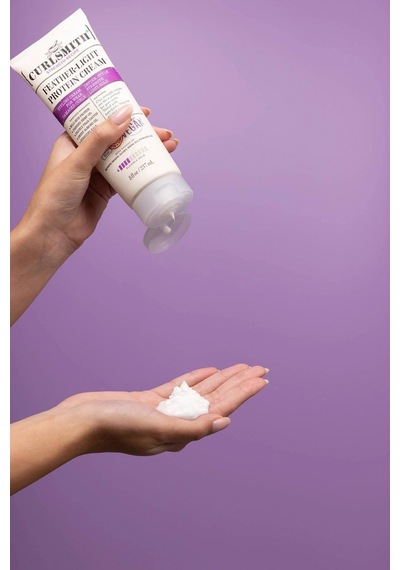 Curlsmith Feather-light Proteinli Şekillendirici Saç Kremi 237ml