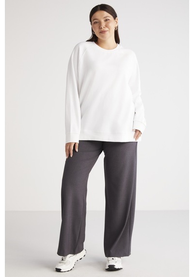 ETHIQUET BARBORABB Kadın Relaxed Içi Polarlı Yumuşacık Comfort Fit Beyaz Büyük Beden Sweatshirt ETHIQUET BARBORABB Kadın Relaxed Içi Polarlı Yumuşacık Comfort Fit Beyaz Büyük Beden Sweatshirt