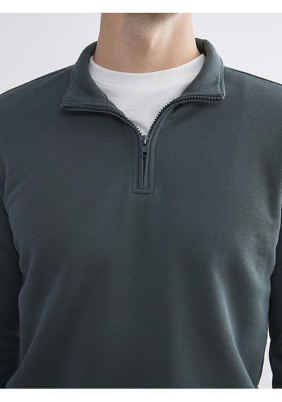Lcwaıkıkı Classic Yeşil Dik Yaka Uzun Kollu Erkek Kalın Sweatshirt
