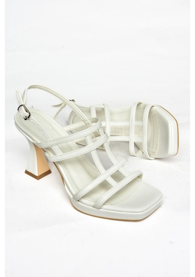Fox Shoes S569316009 Beyaz Kalın Topuklu Kadın Ayakkabı Beyaz