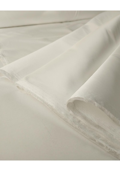 Beyaz Renkte Tok Saten En: 140cm-11313