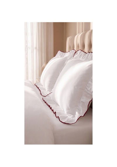 %100 Pamuk Overloklu Fırfırlı Çift Kişilik Nevresim Takımı Lastikli Çarşaflı 200x220 Cm Bordo - 904804703 Bordo