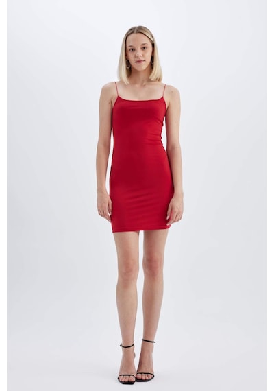 DeFacto Bodycon Kare Yaka Kırmızı Askılı Mini Elbise D3265AXNSRD62 DeFacto Bodycon Kare Yaka Kırmızı Askılı Mini Elbise D3265AXNSRD62