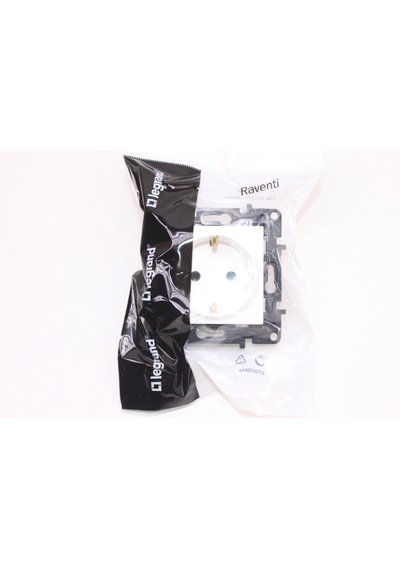 Legrand Raventi Topraklı Priz Beyaz 768114