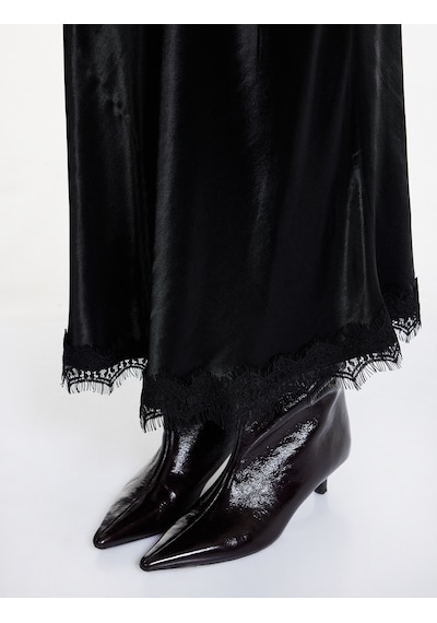 Koton Slim Fit Dantel Detaylı Uzun Saten Etek Siyah 6wak70111ew Siyah