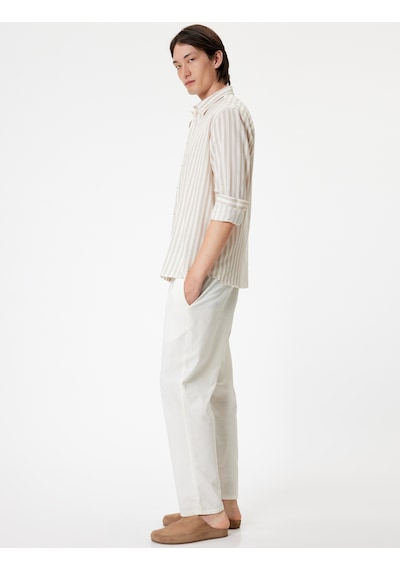 Koton Slim Fit Gömlek Uzun Kollu Düğmeli Yaka Detaylı Pamuk Karışımlı Bej Çizgili 5wam60005hw Ekru Koton Slim Fit Gömlek Uzun Kollu Düğmeli Yaka Detaylı Pamuk Karışımlı Bej Çizgili 5wam60005hw Ekru