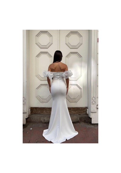 Khi-zai Kadın İnce Scuba Esnek Kumaş Straplez Pile Detaylı Abiye Elbise Beyaz