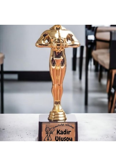 Kişiye Özel Yılın En İyi Arkadaşı Oscar Ödülü