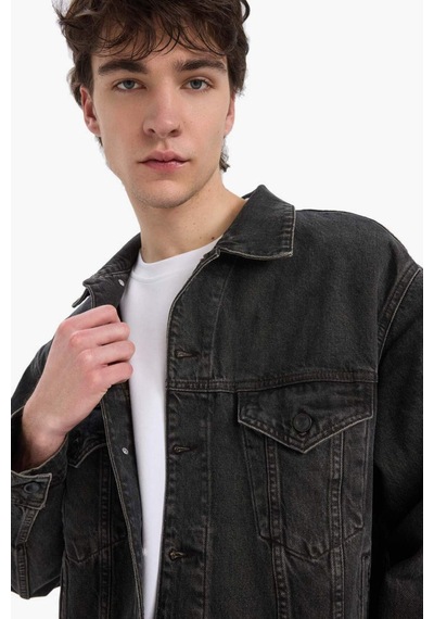 DeFacto %100 Pamuk Oversize Geniş Kalıp Mevsimlik Baharlık Jean Ceket E5470AX25SPNM36 DeFacto %100 Pamuk Oversize Geniş Kalıp Mevsimlik Baharlık Jean Ceket E5470AX25SPNM36