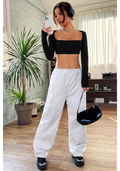 Angbutik Kadın Siyah Uzun Kol Göğüs Ve Sırt Dekolteli Crop Top Bluz