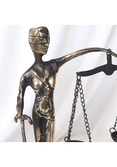 Adalet Terazisi. Adalet Tanrıçası. Hukuk Bürosu Avukat Dekor