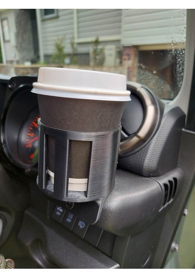 Suzuki Jimny İçin Bardaklık