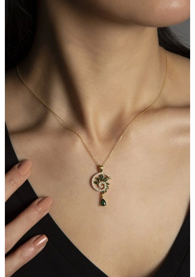 925 Ayar Gümüş Gold Kaplama Yeşim Renkli Spiral Snail Tasarım Kolye