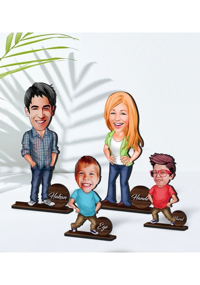 Bk Gift Kişiye Özel 4 Lü Aile Karikatürlü Ahşap Biblo Seti Model-3
