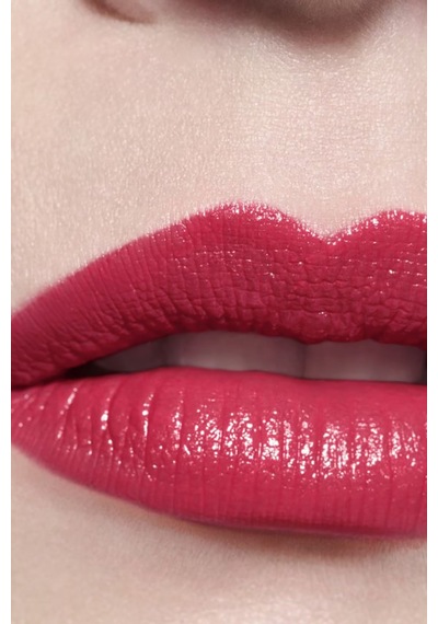 Chanel Rouge Allure L'extraıt 832 Diğer