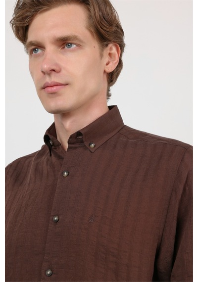 İmza Kahverengi Düğmeli Yaka Uzun Kol Cepsiz Slim Fit Gömlek 1004260165 İmza Kahverengi Düğmeli Yaka Uzun Kol Cepsiz Slim Fit Gömlek 1004260165
