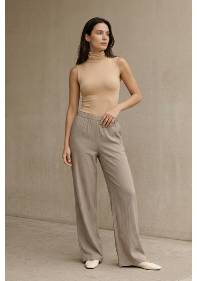 Ivoire Wear Kadın 2'li Balıkçı Yaka Sıfır Kol Viskon Body Set Ekru Bej