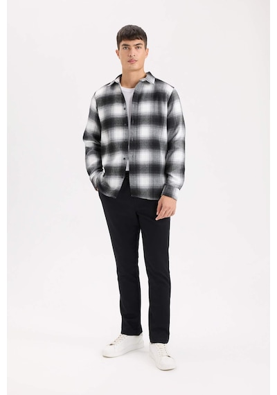 DeFacto Regular Fit Polo Yaka Kareli Flanel Uzun Kollu Gömlek D5835AX24AUBK81