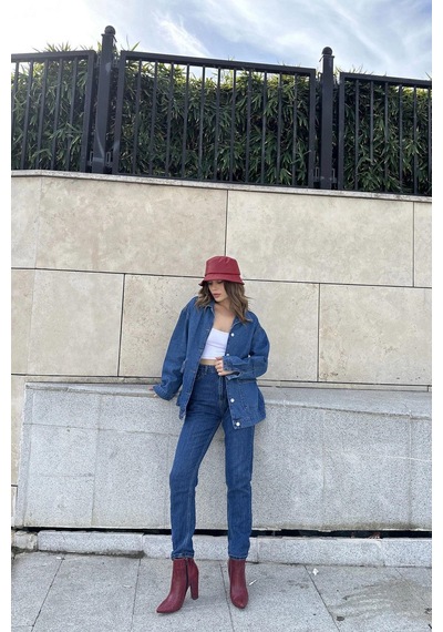 Kadın Mavi Geniş Cepli, Kaliteli Jeans Kumaş, Salaş Kot Ceket