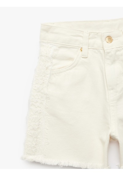 Koton Dantel Detaylı Pamuklu Denim Şort Kırık Beyaz 6skg40129ad Ekru