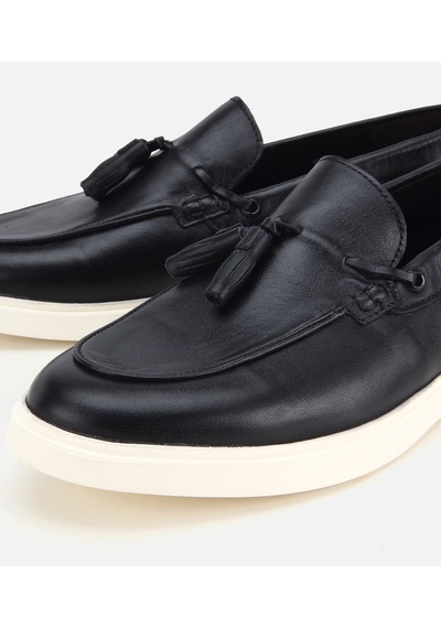 Hotiç Erkek Deri Siyah Püskül Detaylı Hafif Günlük Loafer 02ayh319450a100 02ayh319450a100