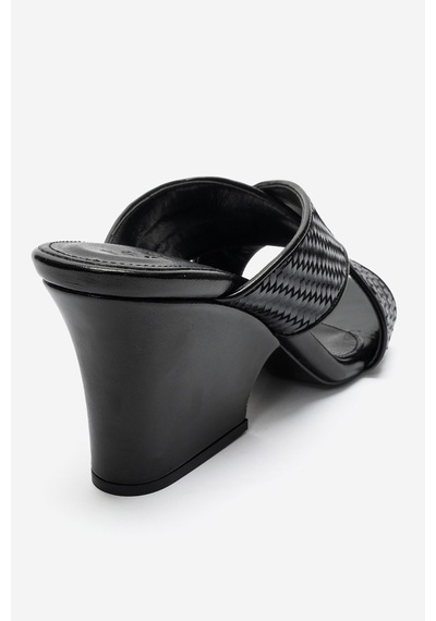 Luvi Shoes Lavean Siyah Örgü Çapraz Bantlı Kadın Dolgu Topuklu Terlik