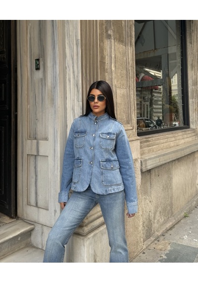 Out Of Standart Kadın Regular Fit Düğme Detaylı Denim Ceket İce Blue