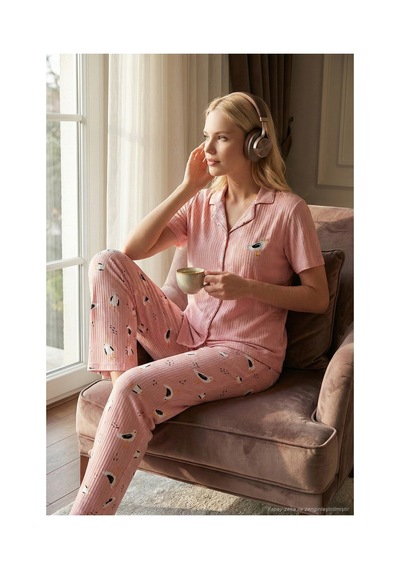 Lela Regular Fit Gömlek Yaka Kısa Kollu Bayan Pijama Takımı 65740102 Pembe